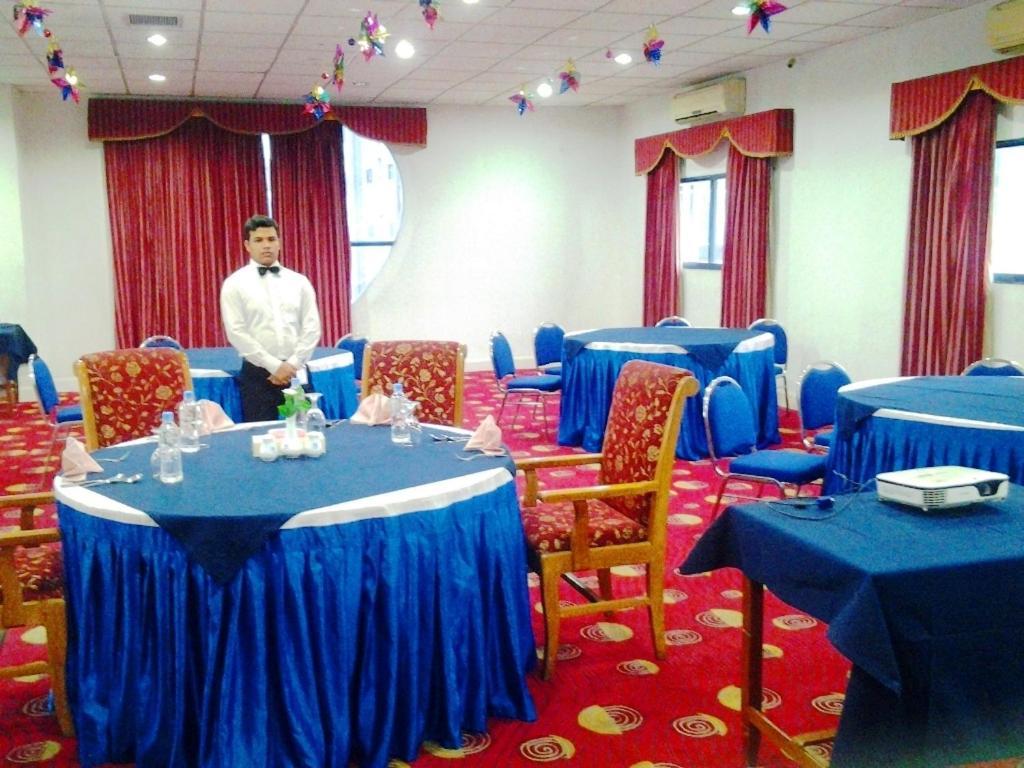 Hotel Washington Dhaka Eksteriør bilde